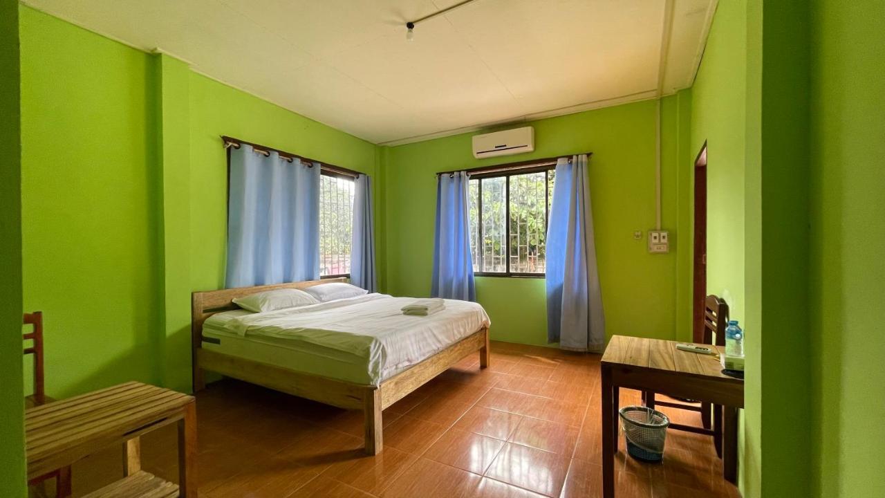 Sokxay Guerthouse Hotel Vangviang Kültér fotó